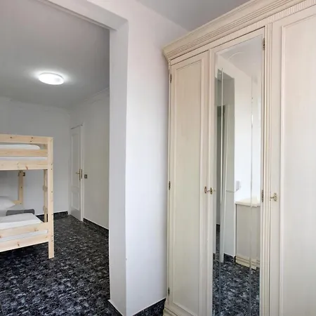Apartment Gara's *